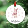 First Christmas 2024 Roze Konijn - Rond MDF Kerstornament