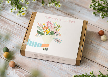 Blossombs Gift Box Medium &ndash; Mama &ndash; Boeket