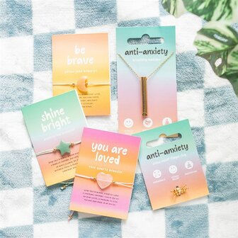 You Are Loved Armband &ndash; Rozenkwarts Hart 