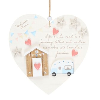 Welcome Home Caravan Hanger &ndash; Heart of Memories