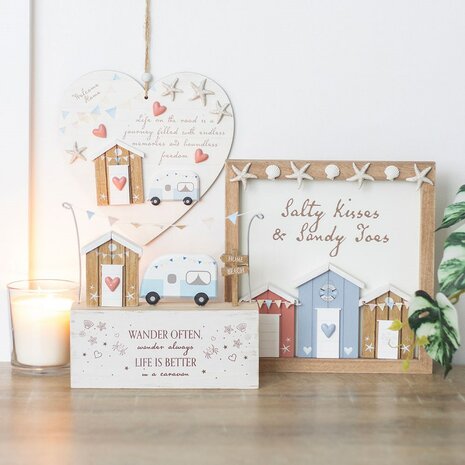 Welcome Home Caravan Hanger &ndash; Heart of Memories