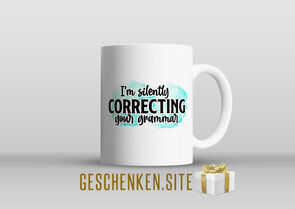 ‘I’m silently correcting your grammer’ (blauw) - Mok 300ML