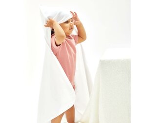 Baby deken met Capuchon} Baby deken met Capuchon